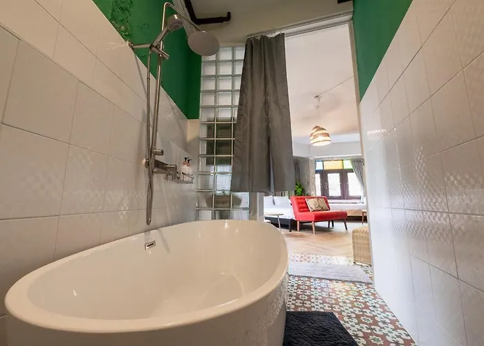 公寓 Sao Chingcha Near Khao San Road Mrt 3 Bathtub 曼谷