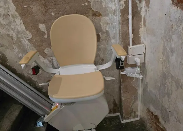 公寓 Sao Chingcha Near Khao San Road Mrt 3 Bathtub 曼谷